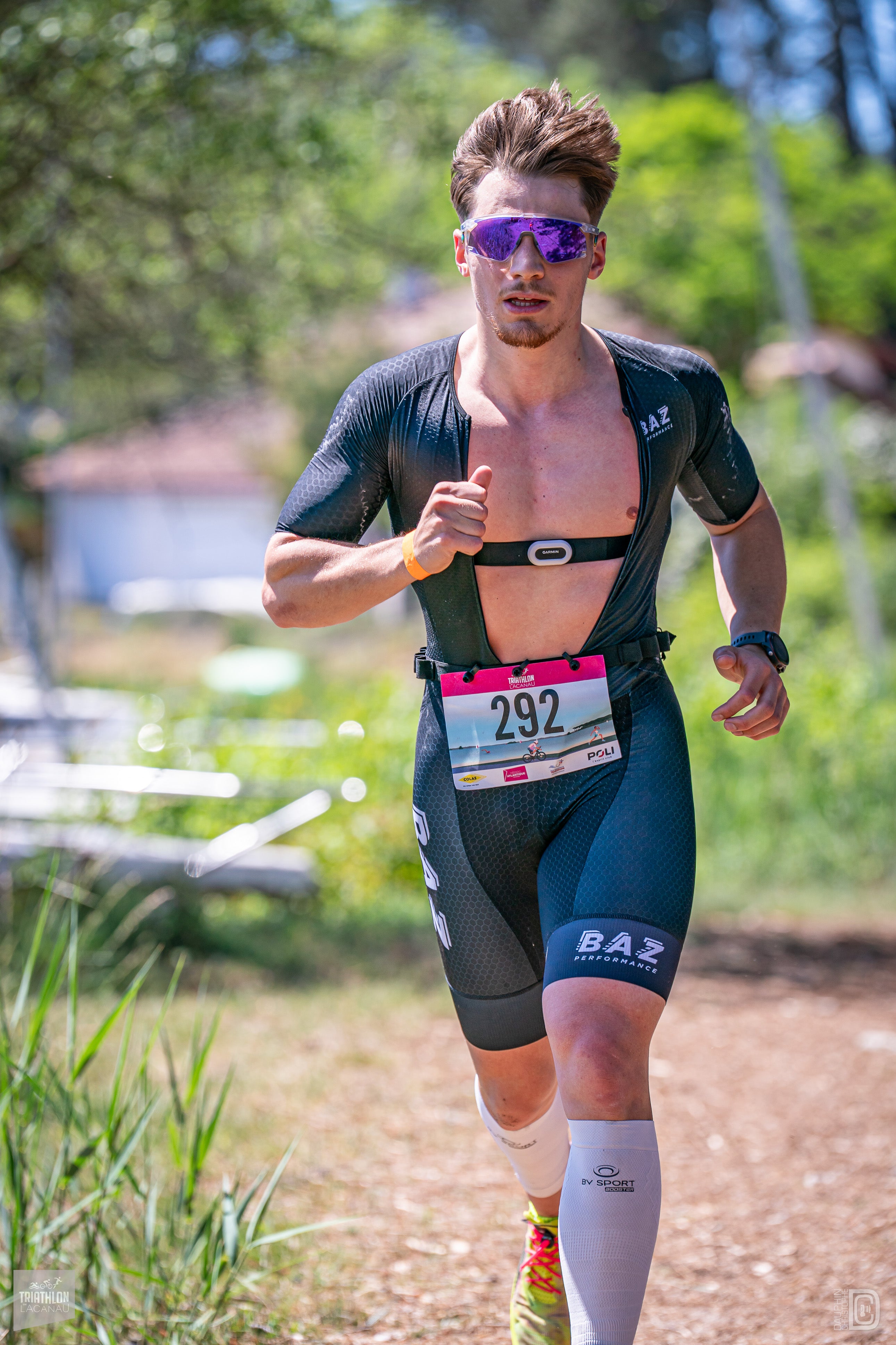 triathlète en trifonction course à pied triathlon compétition ironman