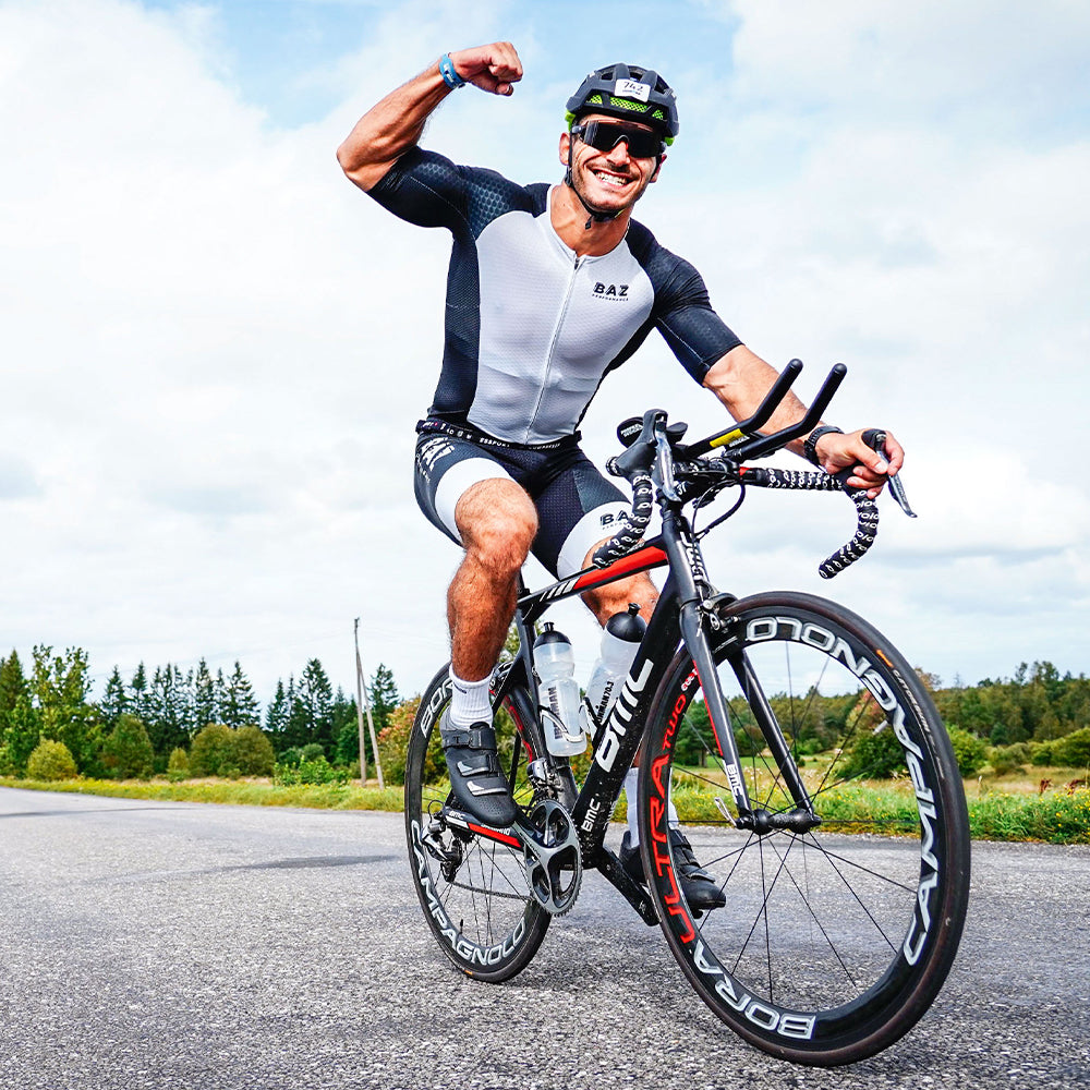 Trifonction Baz Athletics portée en cyclisme – coupe aérodynamique et confort sur longue distance