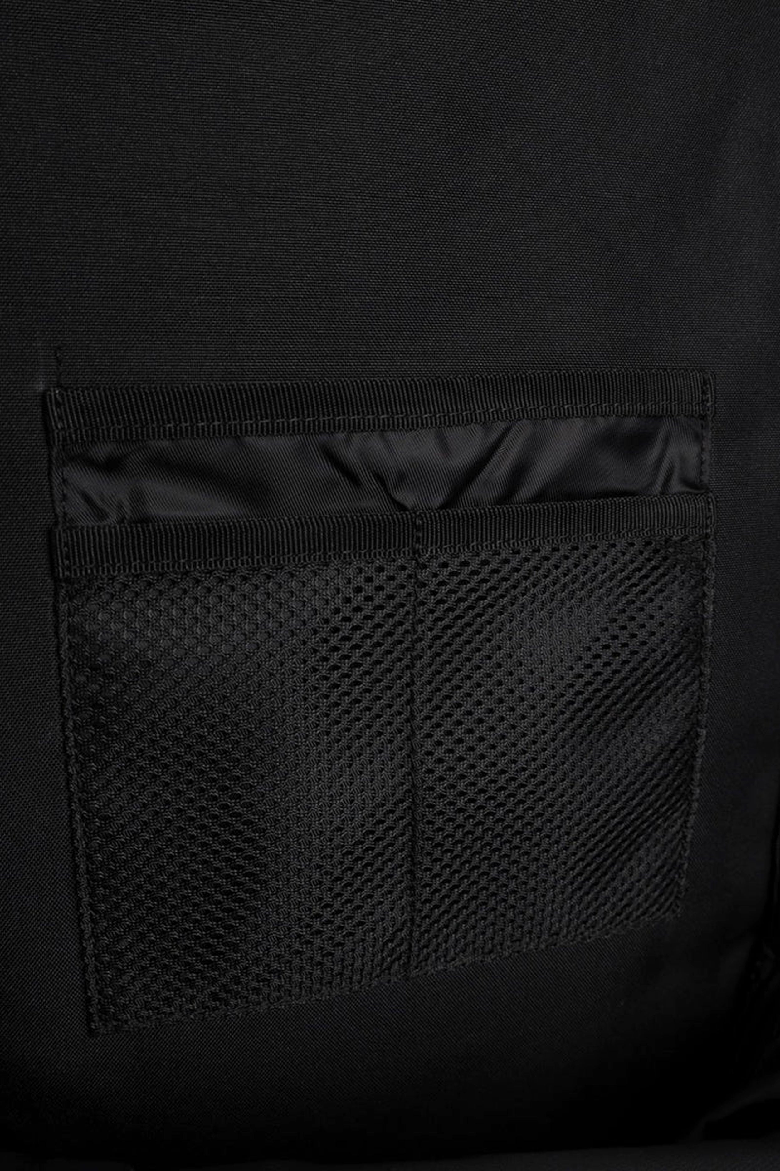 Poche interne en filet du sac tactique 45L – organisation des accessoires
