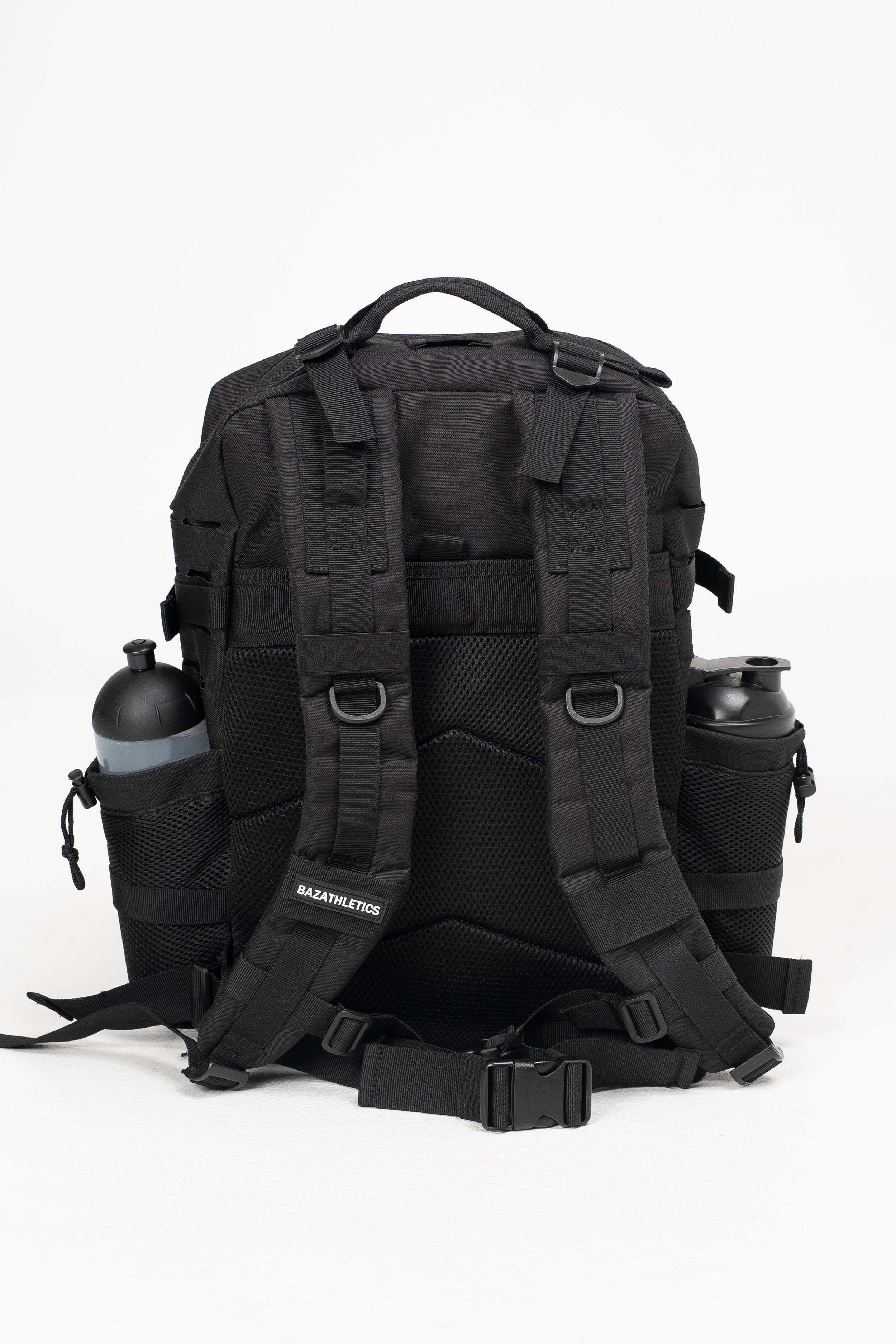 Vue arrière du sac tactique 45L – bretelles épaisses, renforts dos et ceinture ajustable