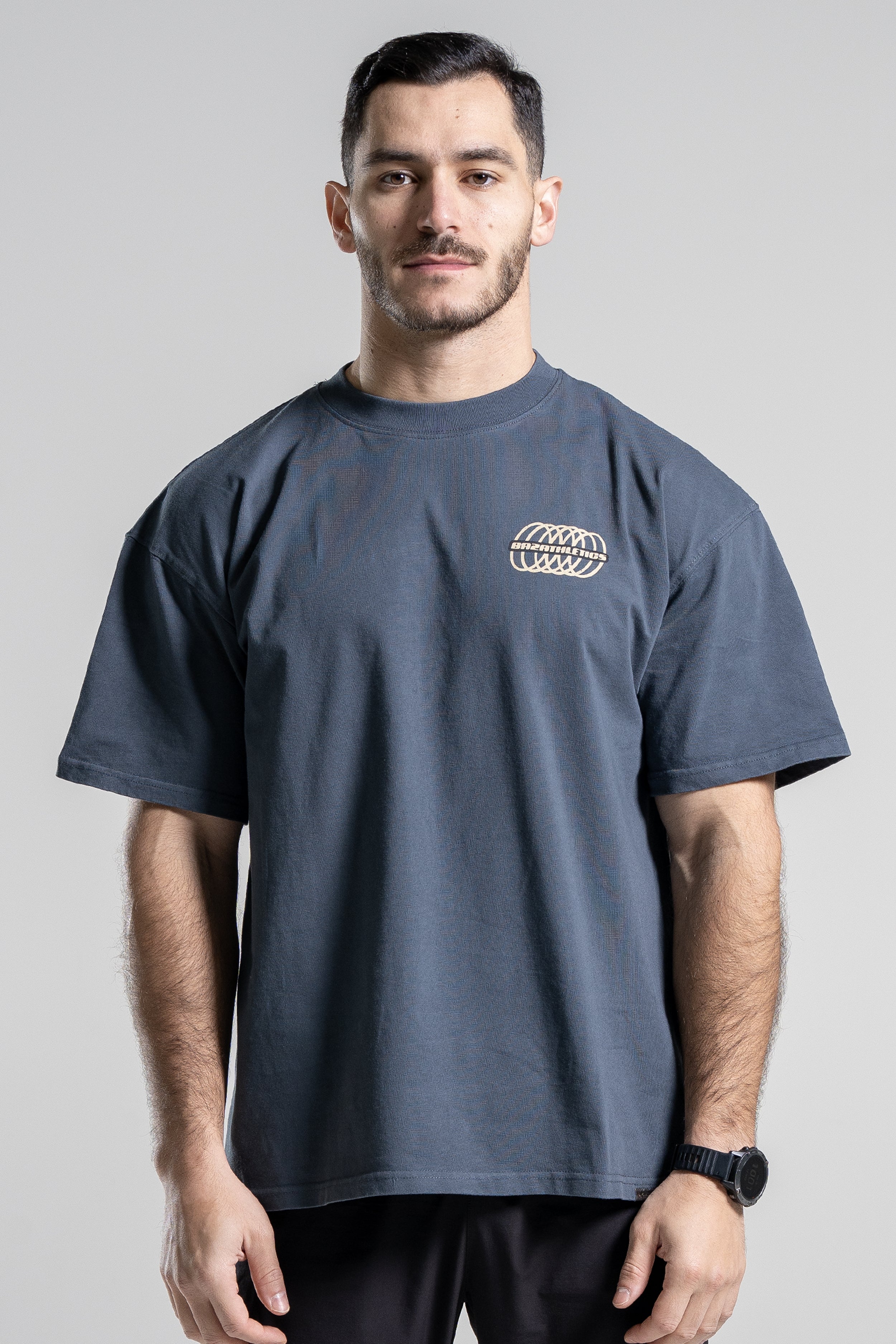 Hybrid - Oversized T-shirt